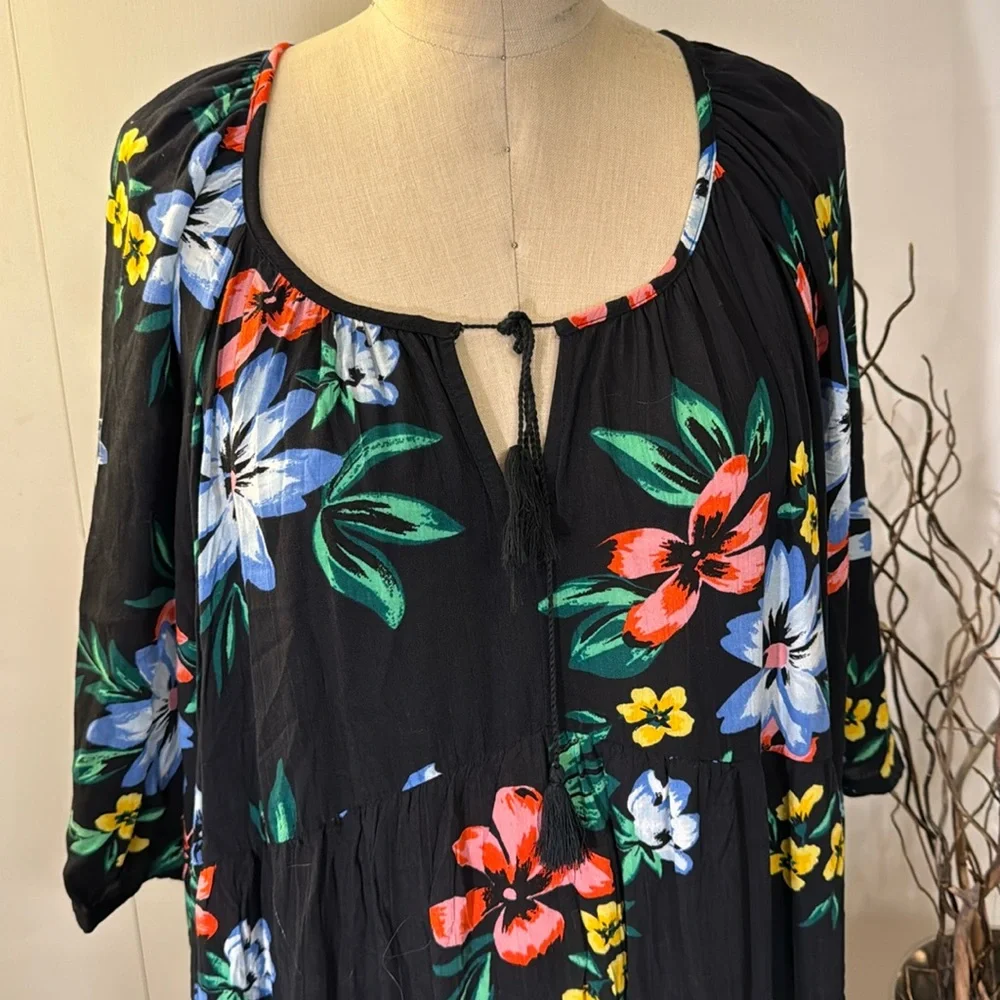 Old Navy floral 3/4 sleeve midi dress - Picture 2 of 8